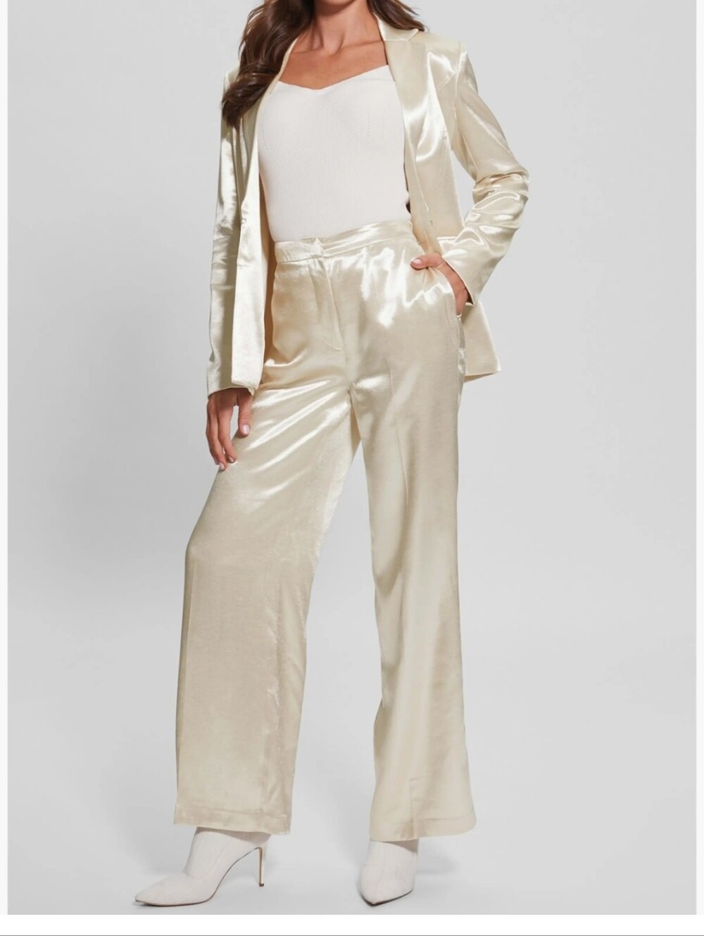 Guess Champange SilkY Satin Pants NWT Meduim